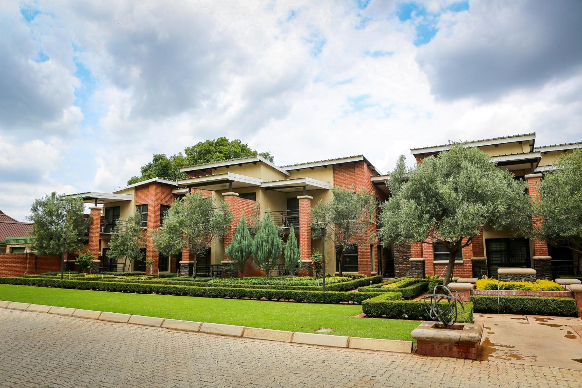 Scott'S Manor Guesthouse Function And Conference Venue Lichtenburg 外观 照片