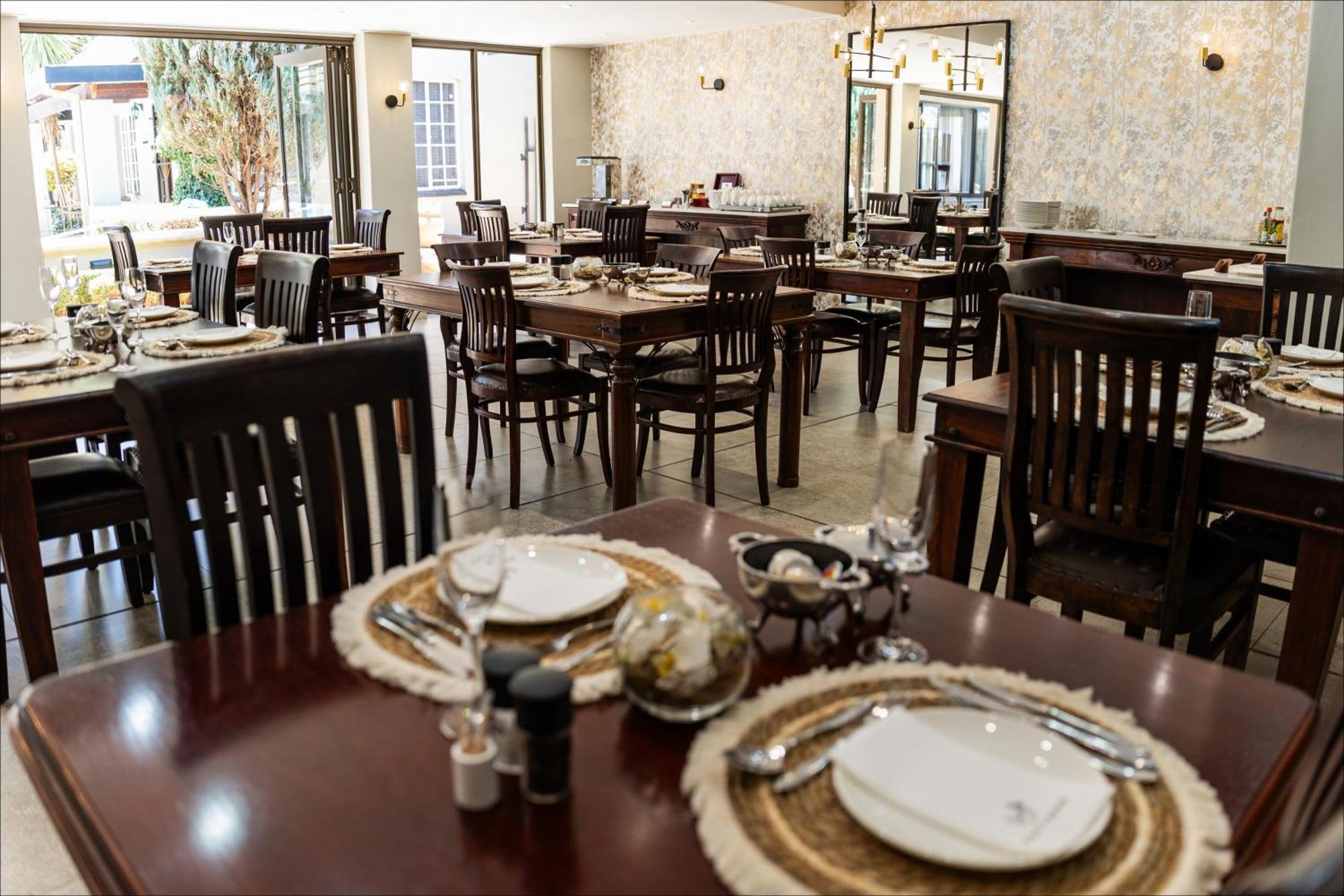 Scott'S Manor Guesthouse Function And Conference Venue Lichtenburg 外观 照片